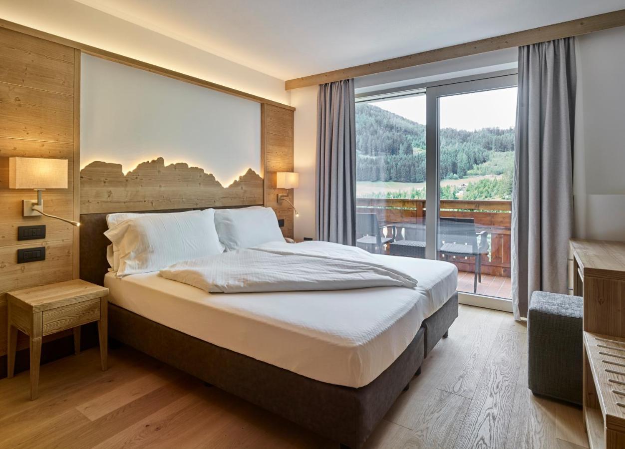 Hotel Shandranj เตเซโร ภายนอก รูปภาพ